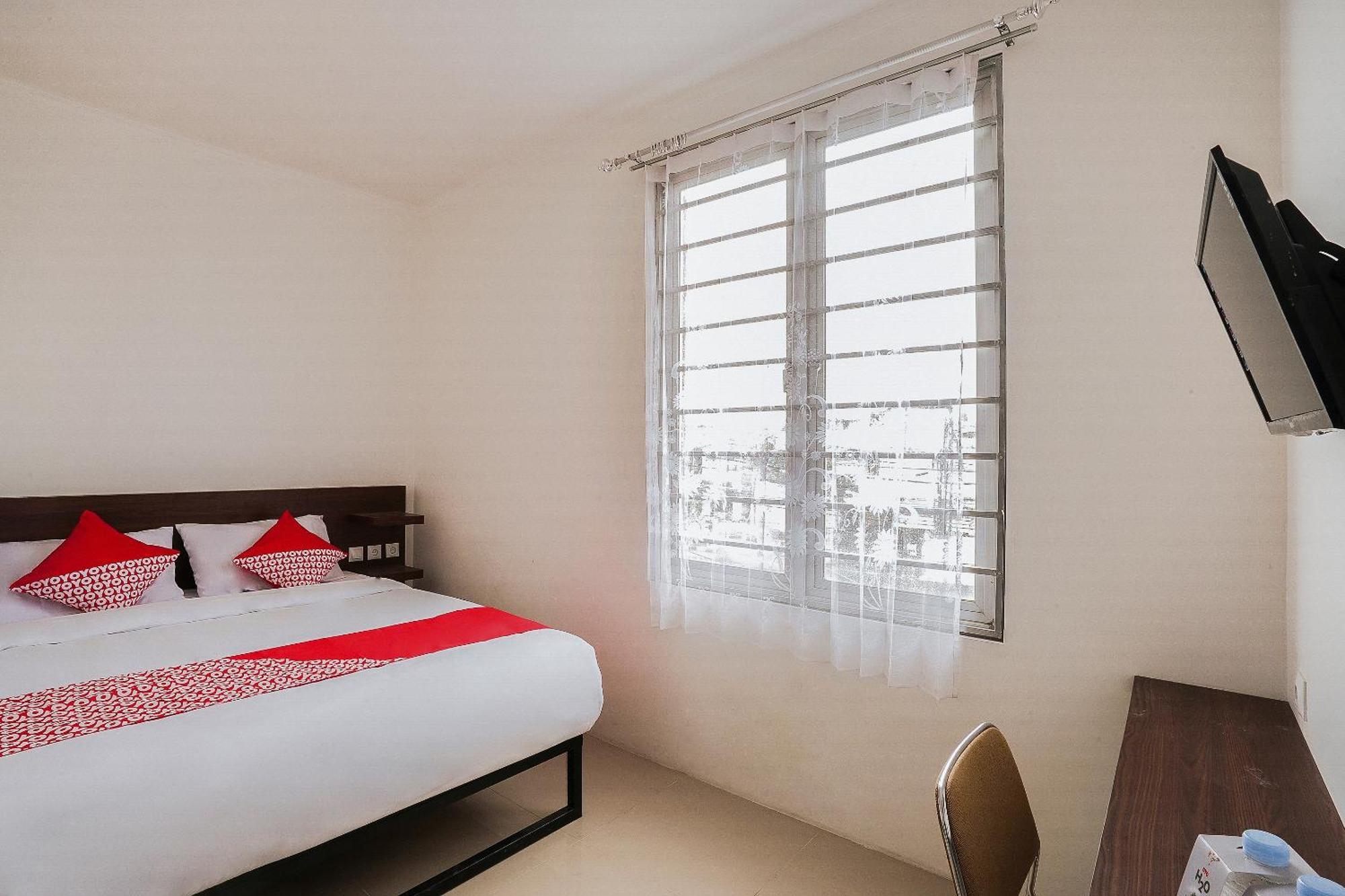Super Oyo 2183 Cibeureum Residence Bandung Luaran gambar