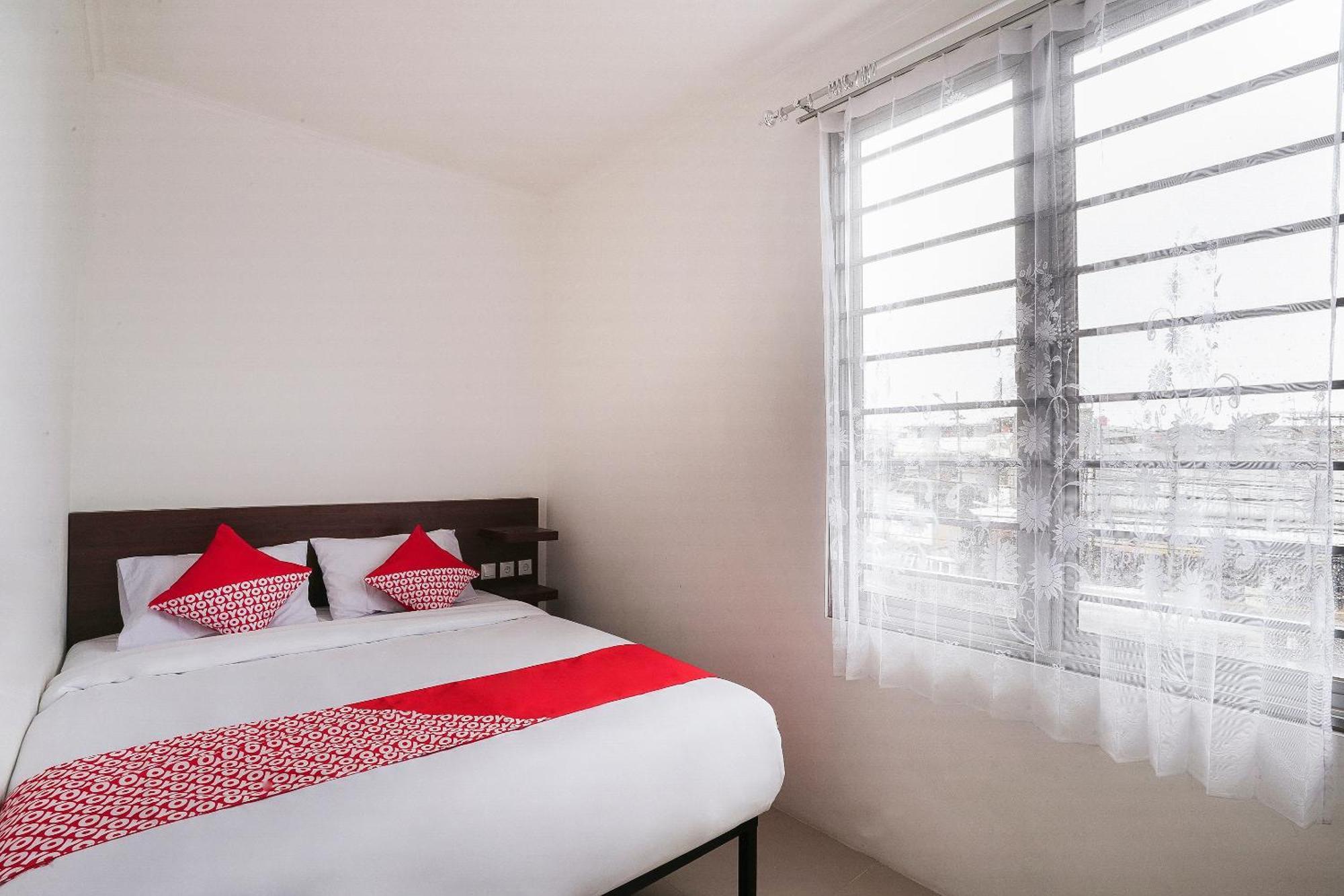 Super Oyo 2183 Cibeureum Residence Bandung Luaran gambar